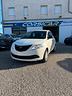 lancia-ypsilon-1-2-69-cv-5-porte-elefantino-blu