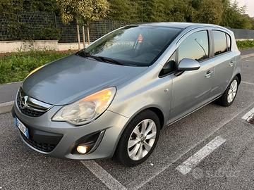 Opel Corsa 1.3 CDTI 95CV Sport Edition si neopaten