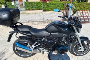 BMW R1200R