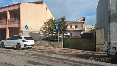 Indipendente - lotto edificabile - 570mq