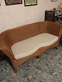 divanetto in vimini 1970