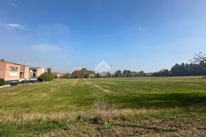 TER. RESIDENZIALE A REGGIO NELL'EMILIA