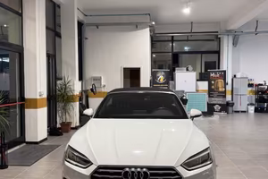 Audi A5 cabrio 40 2.0 tdi Design 190 cv s-tronic