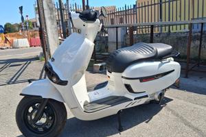 PROMO BENELLI/KEEWAY SIXTIES 300 MOT. LC PIAGGIO