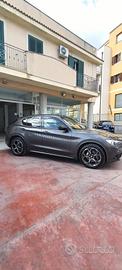 Alfa Romeo Stelvio 2.2 Turbodiesel 210 CV AT8 Q4 V