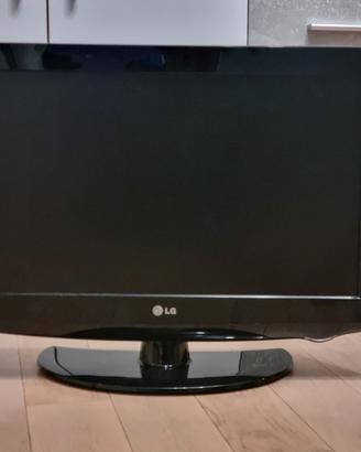 Vecchio televisore 26“ senza decoder