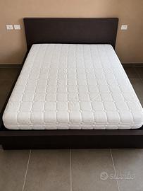 Letto matrimoniale