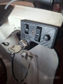 Blocchetto Chiavi EVOK Carbonio Vespa Special
