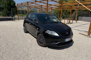 Lancia Ypsilon 1.3 MJT 16V 95 CV 5 porte S&S Plati