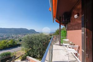 MONOLOCALE A COSTERMANO