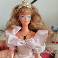 Barbie Principessa Sissi con pettine