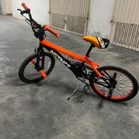 Bmx instinct condizioni perfette, trattabile