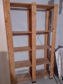Scansia in legno