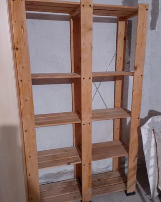 Scansia in legno