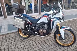 Honda CRF1000L Africa Twin DCT ABS TRAVEL EDITION 