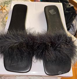 sandalo ciabatta nero con pelo