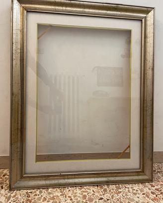Cornice quadro in legno color argento antichizzato