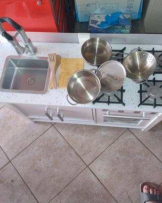 finta cucina da giochi
