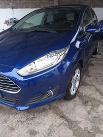 Ford Fiesta 1.4 5 porte Bz.- GPL Black & White Edi