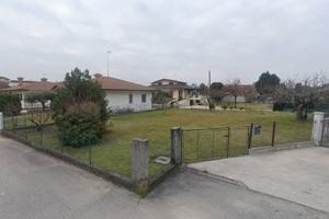 Terreno a Cordenons (PN)