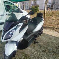 Kymco downtown 300 i