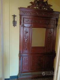 Appendiabiti antico in legno massello con specchio