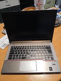 PC portatile Lifebook Fujitsu Intel core i5