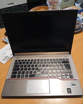 PC portatile Lifebook Fujitsu Intel core i5