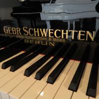 Pianoforte a coda tedesco Gebr. Schwechten