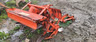 Attrezzatura per agricoltura Vangatrice