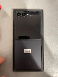 Samsung Galaxy 7flip 2 mesi di vita