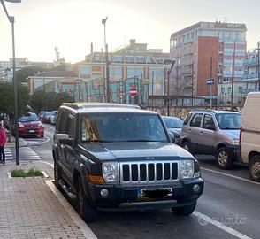 Jeep Commander 3.0 CRD Overland