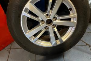 Gomme e cerchi Audi Q3