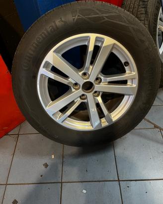 Gomme e cerchi Audi Q3