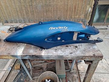 CARENA LATERALE SINISTRO PIAGGIO BEVERLY 250 2005