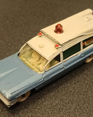 Modellino 1\43 Dynky Toys Superiore Criterion 
