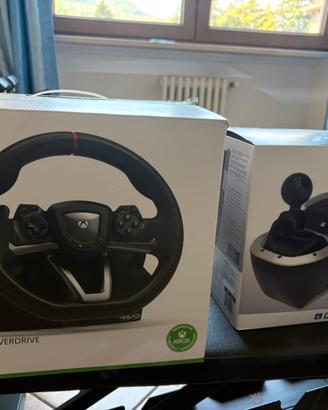Volante + Cambio Hori per Xbox (NUOVI, MAI USATI)
