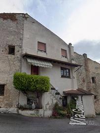 Immobile in asta di 219 m² con 4 locali a Serle