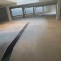 Cagliari Autorimessa con cantine e parcheggi