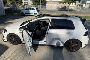 Golf gti 7.5 dsg interni 8r tetto apribile 300cv