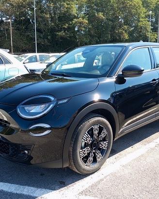 Fiat 600 BENZINA ICON 1.2 100 CV