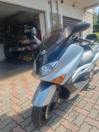 T- MAX 