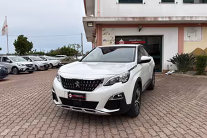 PEUGEOT 3008 PureTech Turbo 130 S&S Allure