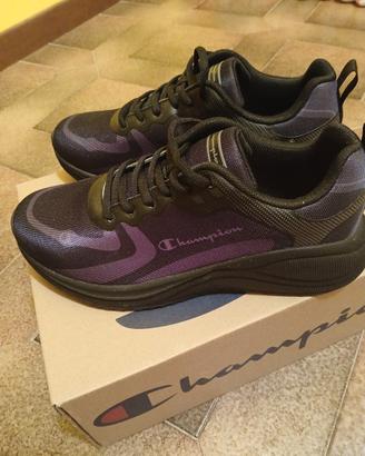 scarpe nuovissima Champion 