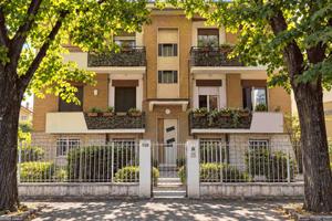 Appartamento di 90 m² con 4 locali e box auto a Fo