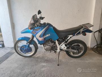Suzuki DR BIG 750
