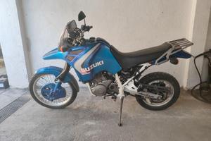 Suzuki DR BIG 750