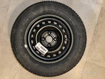 Ruota di scorta (no ruotino) 185/70 R14 88T