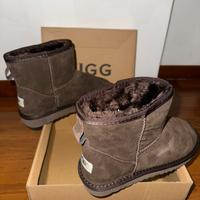 UGG Stivali Classic Mini  Marroni n.38