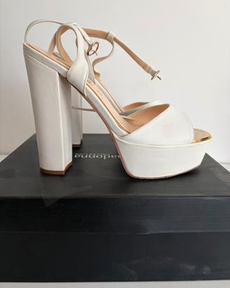 Sandalo elegante buanco in vera pelle